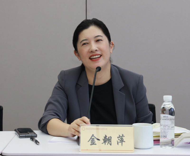 “東(dong) 方新才”金朝萍.jpg