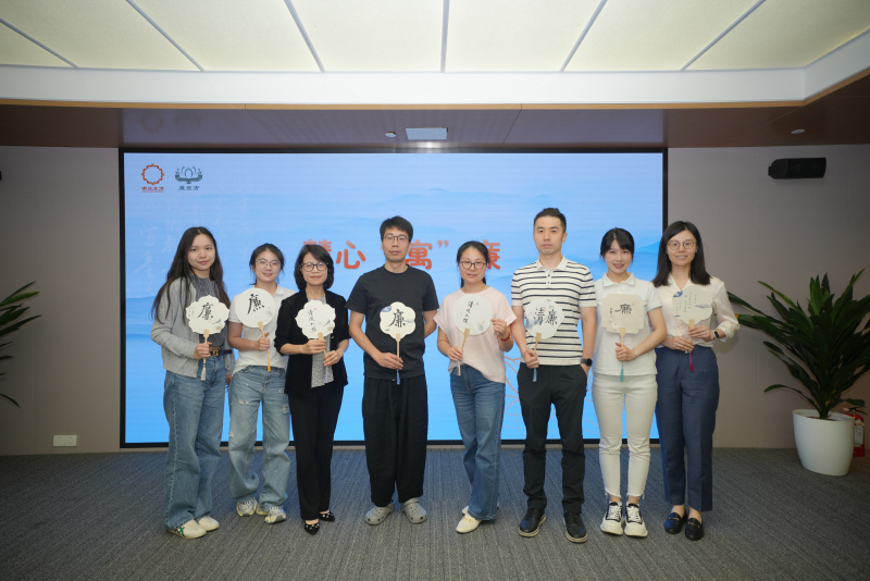 2025清廉東(dong) 方日 書(shu) 畫興(xing) 趣小組.JPG